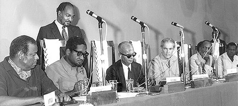 Caribbean Leaders come together in Chaguaramas to sign the treaty July 4th 1973 - CDA